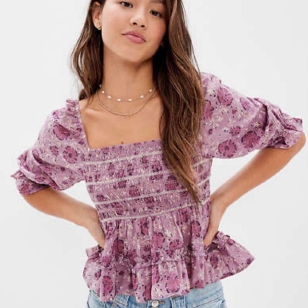 American Eagle | NWT Size XS Lilac Babydoll Peplum Top
